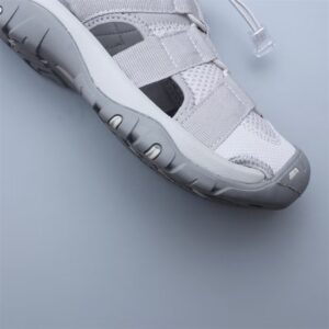 Closed-Toe Outdoor Sandals — Grey