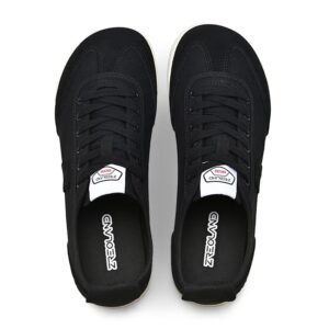 Retro Everyday Sneakers — Black