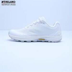 Wide-Toe Trail Running Shoes — Off White