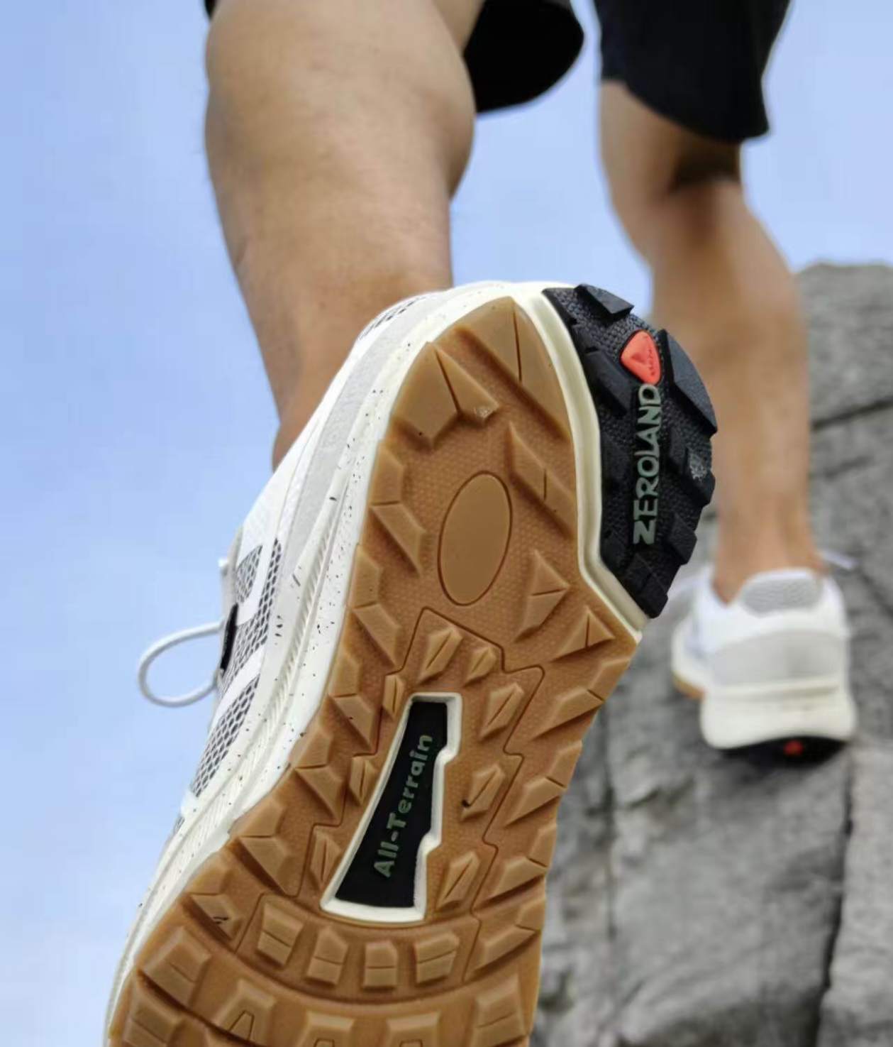 Cushioned Mesh Running Shoes — Orange