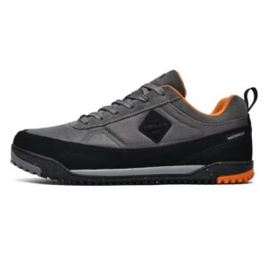 Low-Cut Hiking Shoes — Black